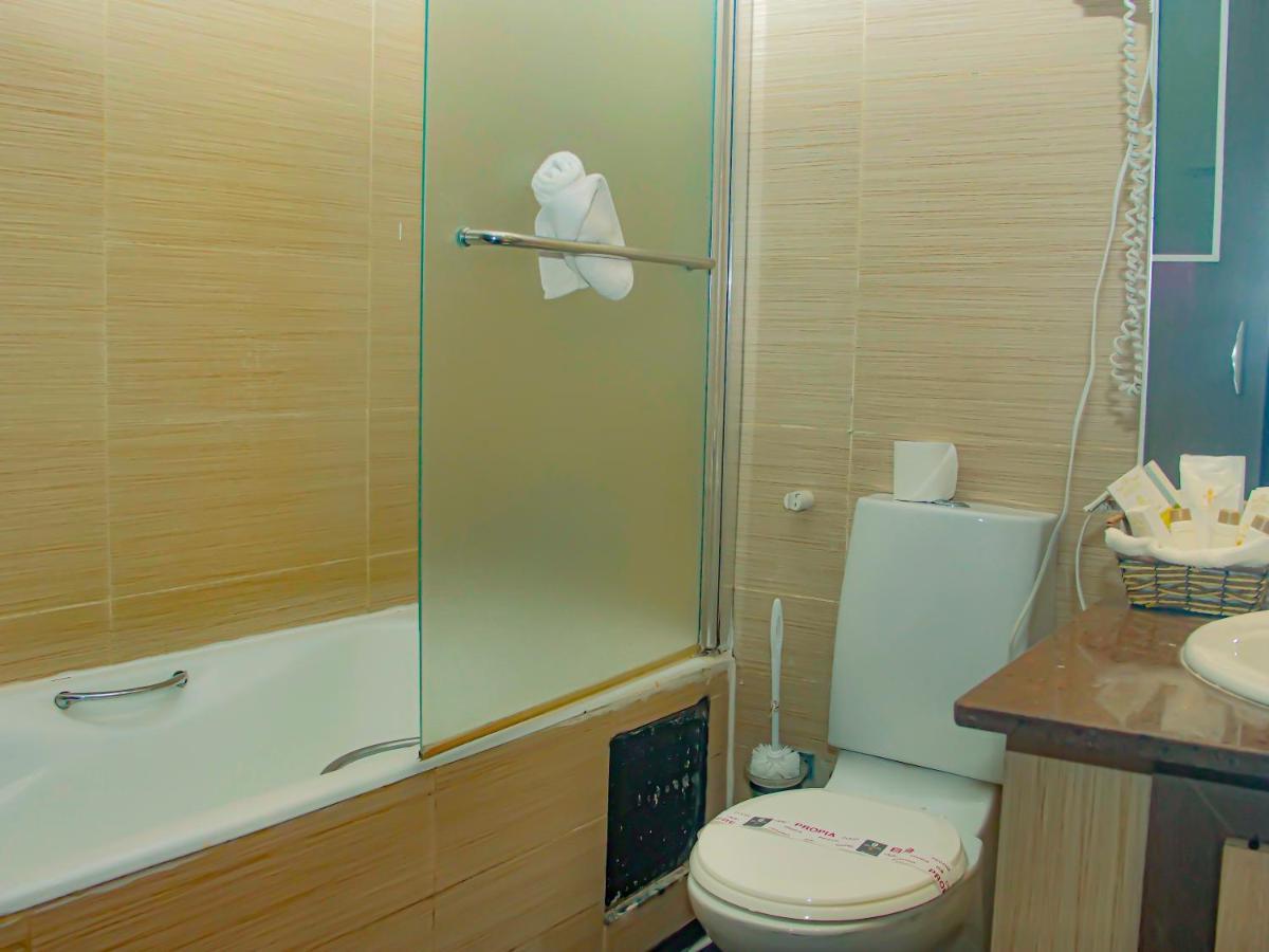 Hotel Fleur De Lys Almadies Dakar Eksteriør bilde